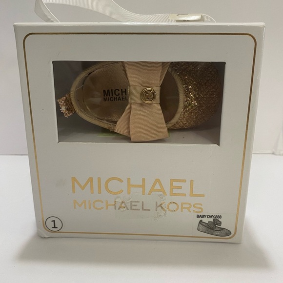 Michael Kors Shoes - Picture 7 of 8